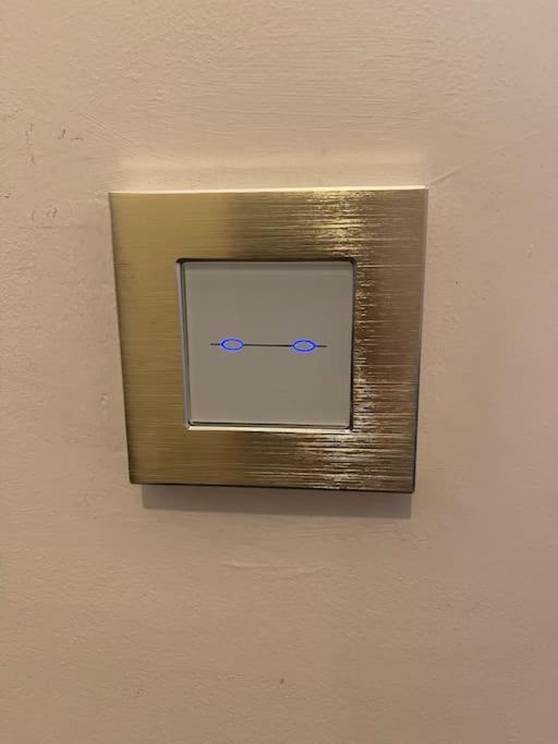 Newly Refurbished Apartment, Near Station & River Londres Exterior foto